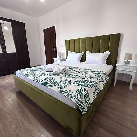 Braytim Residence Free Private Parking Giroc Exterior foto